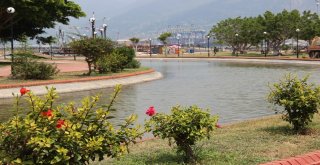 Hatayda Sıcaklar Sahillerin Boşalmasına Neden Oldu