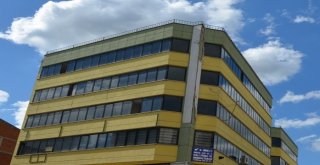 İş Adamından Eğitime Bağış