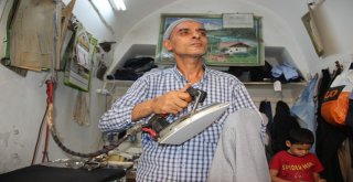 (Özel) 20 Yıldır Kafasında Çivilerle Yaşıyor