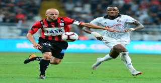 Uefa Avrupa Ligi: Beşiktaş: 1 - Lask Linz: 0 (İlk Yarı)