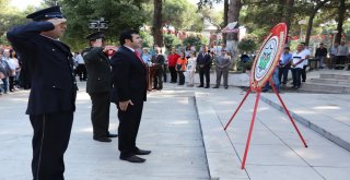 İzmirin İlçelerinde Zafer Coşkusu