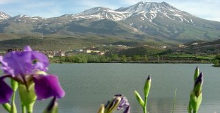 Aksaray Turistlerin Uğrak Yeri Oldu