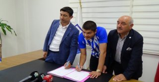 Bb Erzurumspor Arsen Khubulovu Kadrosuna Kattı