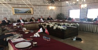 Başkan Toçoğlu, Türkiye Belediyeler Birliği Toplantısına Katıldı