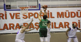 Karesispor: 101 - Bornova Belediyespor: 68