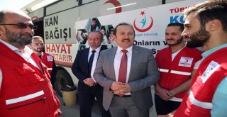 Vali Ali Hamza Pehlivan Kök Hücre Ve Kan Bağış Standını Ziyaret Etti