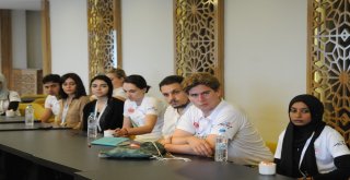 Rektör Çufalı, Tömer Yaz Okulu Öğrencileriyle Kahvaltıda Buluştu