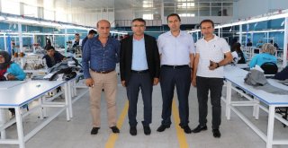 Vanda Açılan Tekstil Fabrikası 110 Kişiye Ekmek Kapısı Oldu