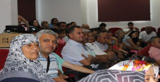 Finikede Toprağın Sultanı Asiye Akkaya Oldu