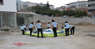 İntihar Etmek İsteyen Gence “Atlamak Yürek İster, İn Lan Aşağıya” Diye Bağırdılar