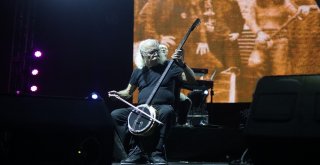50Nci Yaşını Kutlayan Moğollar İzmirde Konser Verdi