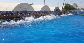 Savaş Mağduru Çocuklara Havuz Hizmeti