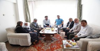 Başkan Tunadan 15 Temmuz Şehitlerinin Ailesine Ziyaret