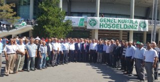 Başkan Akay; “Şeker Sektörünü Kayseri Şeker Ayakta Tutacak”