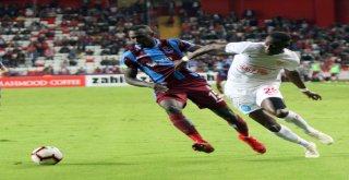 Spor Toto Süper Lig: Antalyaspor: 1 - Trabzonspor: 1 (İlk Yarı)