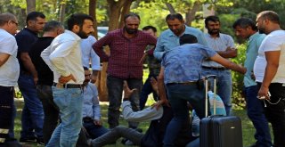 İki Oğlunun Boğularak Hayatını Kaybettiğini Morgda Öğrendi, Sinir Krizi Geçirdi