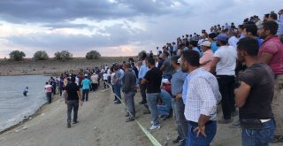 Serinlemek İçin Gölete Giren 13 Yaşındaki Çocuk Suda Kayboldu