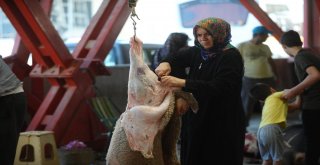 Bursada Kurban Kesim Yerleri Doldu, Taştı