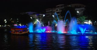 (Özel) Yeşilırmakta Osmanlı Kayıkları Yüzmeye Başladı