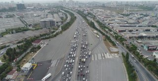 Mahmutbey Gişelerinde Bayram Trafiği