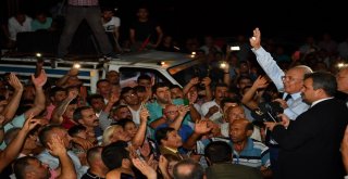 Kocamaza Malezya Dönüşü Coşkulu Karşılama