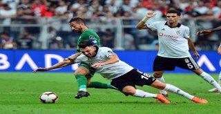 Spor Toto Süper Lig: Beşiktaş: 2 - Akhisarspor: 0  (İlk Yarı)
