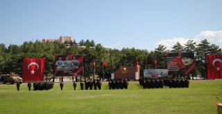 Komando Teğmenler Brövelerini Aldı