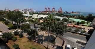 Büyükşehir Yayaların Güveliğini Üst Geçitlerle Sağlayacak