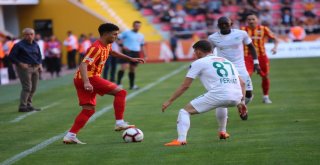 Spor Toto Süper Lig: Kayserispor: 0 - Atiker Konyaspor: 2 (İlk Yarı)