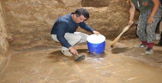 2 Bin Yıllık Antiochia Ad Cragum Kenti Kazılarında Yeni Mozaik Alanlar Bulundu