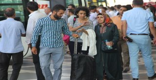 Şanlıurfa Otogarında Kurban Bayramı Yoğunluğu