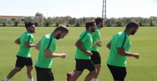 Rıza Çalımbay: “Fenerbahçe Maçında Kazanmak İçin Her Türlü Riske Girebiliriz”