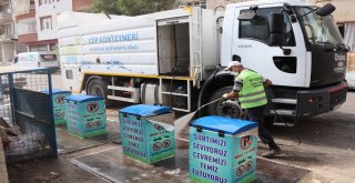 Siirtte Çöp Konteynırları Dezenfekte Ediliyor