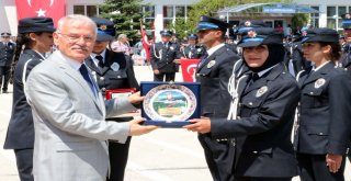 Yozgat Pomemde Mezuniyet Sevinci