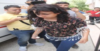 Terk Ettiği Sevgilisini İntihardan Kurtardı