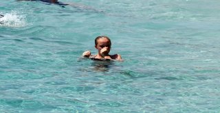 Alanyada Plajlar Tıklım Tıklım