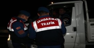 Jandarma Ve Polis Ekiplerinden Trafik Denetimi