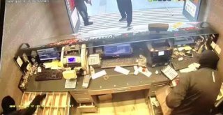 Şişlide Döviz Bürosunda Silahlı Soygun Kamerada