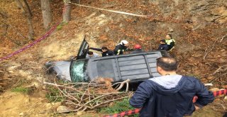 50 Metrelik Uçurumdan Aşağı Düşen Otomobilin Sürücüsü Öldü