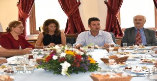 Başkan Sarıkurt Eski Meclis Üyeleri İle Bir Araya Geldi
