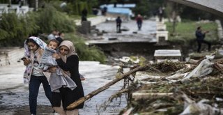 İrandaki Selde 7 Kişi Hayatını Kaybetti