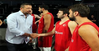 Hidayet Türkoğlu: “İlk Hedefimiz 2019 Dünya Kupasına Katılmak”
