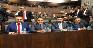 Belediye Başkanı Seçen, Ak Parti Grup Toplantısına Katıldı