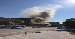 Düğün Salonunda Korkutan Yangın