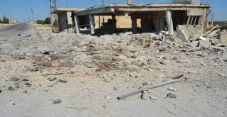 Suriyede Hava Saldırısı: 10 Ölü