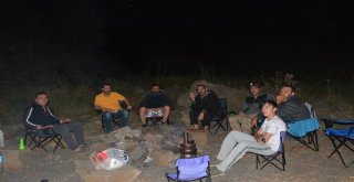 (Özel Haber) Nemrut Krater Gölünde Kamp Heyecanı