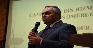 Başkan Dursun Ay Konferansa Katıldı