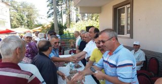 Gülüç Belediyesi Mezarlıklarda Kuran-I Kerim Okuttu