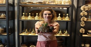 (Özel) Fıstık Kabuğu Sanatı İnşaat Sektörüne Giriyor