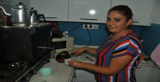 Bu Kahveye Erkek Giremiyor